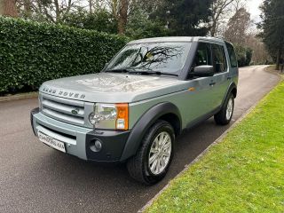Used LAND ROVER DISCOVERY in Chertsey, Surrey for sale